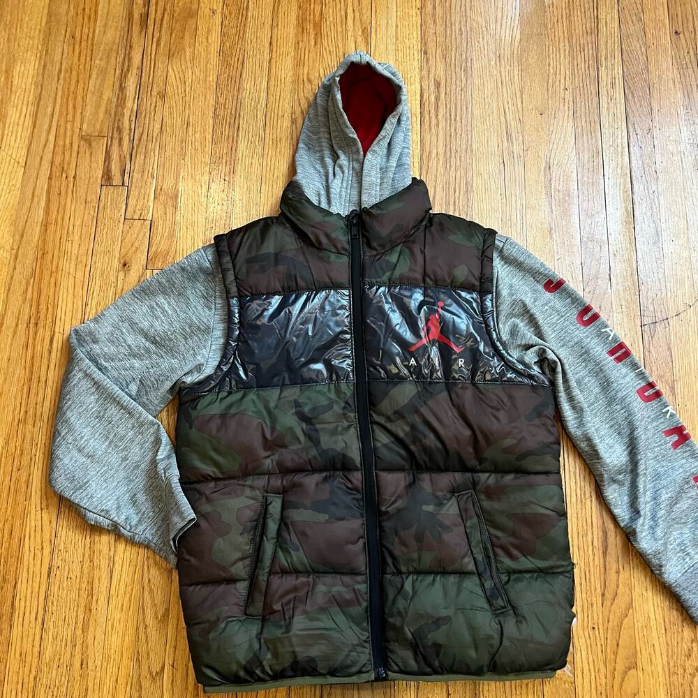 Nike Jordan Jacket Kids Youth Large Camo Green Hooded Winter Coat **